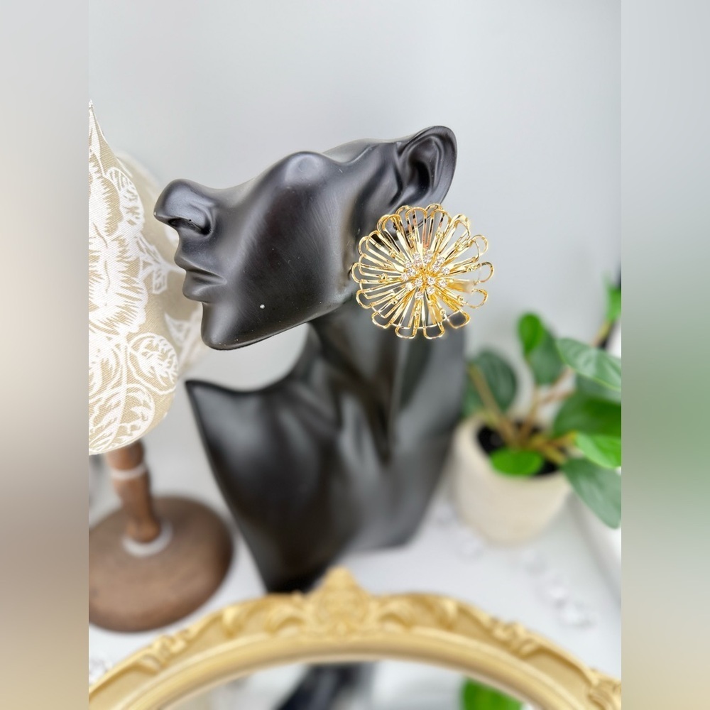 Statement Gold Flower Earrings with Cubic Zirconia – Bold Bloom Design - Picture 6 of 7